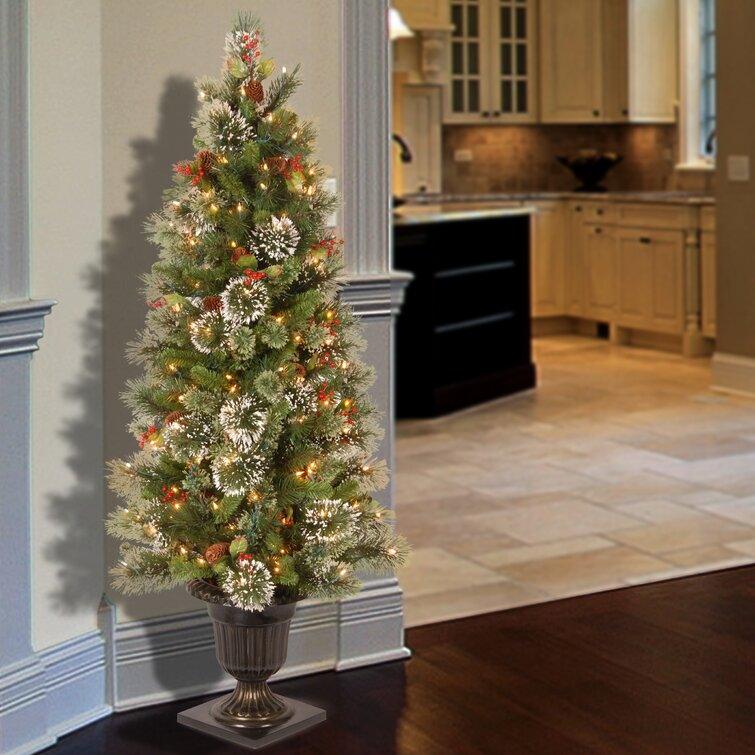 Customizable Christmas Tree And Greenery Set With Clear Lights