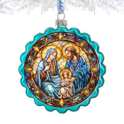Family Love Classic Nativity Wreath Glass Ornament