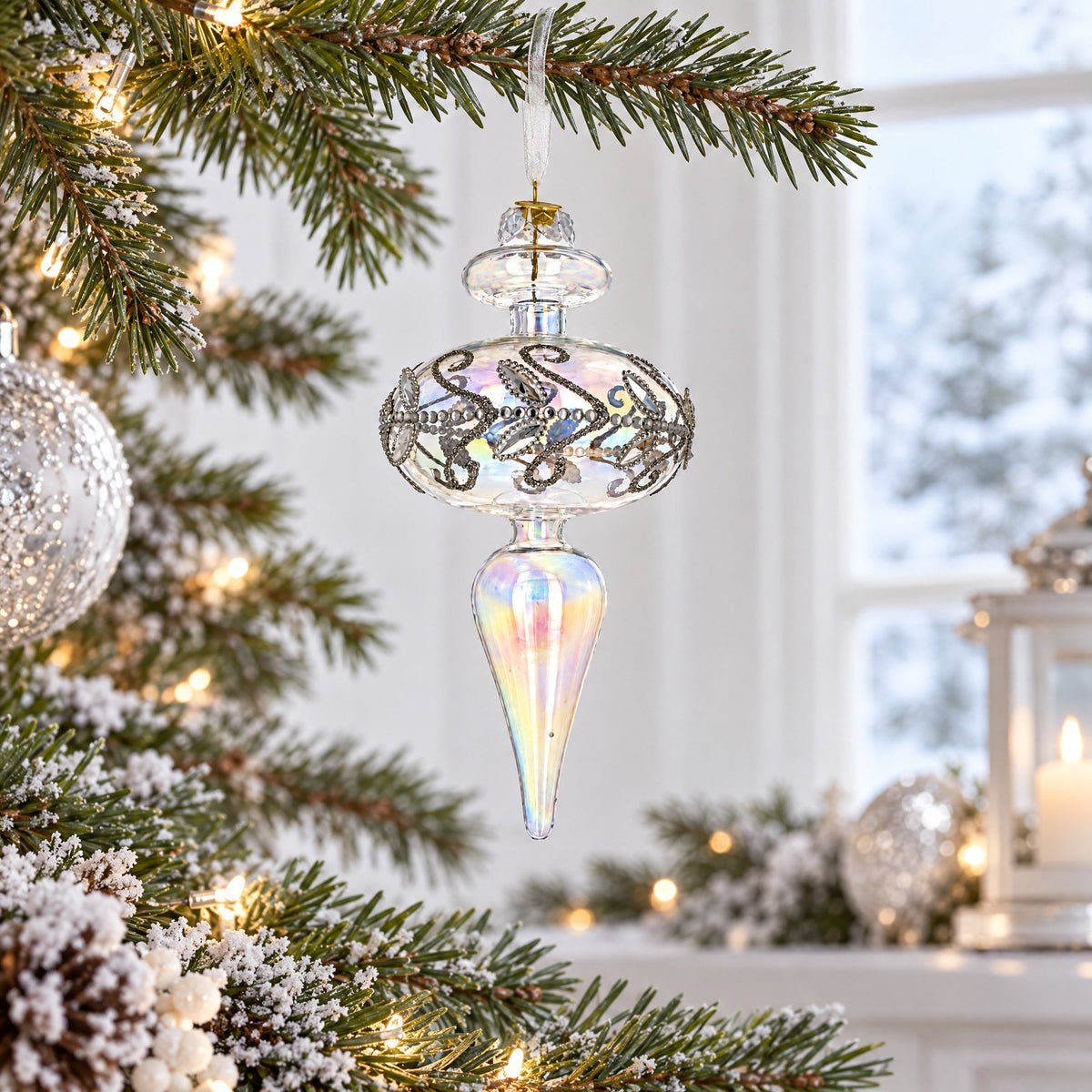 Clear Glass Finial With Silver Swirls Christmas Ornament
