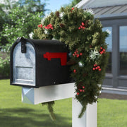 Customizable Christmas Tree & Greenery Set Crestwood Spruce with Clear Lights